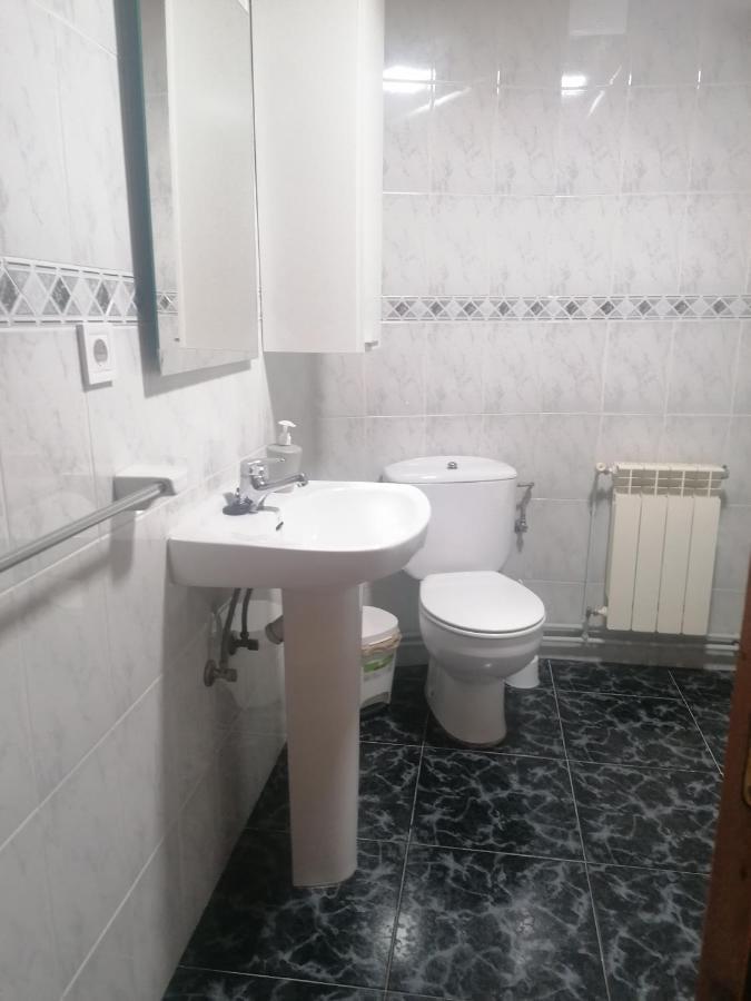 Casa Rural Apartamentos Angel Inguanzo Arenas De Cabrales Exterior photo